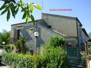 Rustico con giardino a Campiglia Marittima