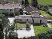 Rustico con giardino a Colle di Val d'Elsa