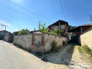 Rustico con giardino a Lauriano