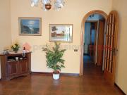 Rustico con giardino a Lucca