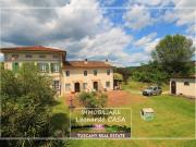 Rustico con giardino a Porcari