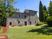 Rustico con giardino a Todi