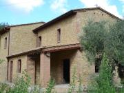 Rustico con giardino a Volterra