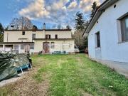 Rustico con giardino in via per gattaiola e meati, Lucca