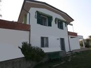 Rustico con giardino, Ortonovo casano