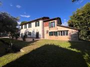 Rustico con giardino, Pietrasanta traversagna