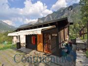 Casa rustica in vendita a Lenna