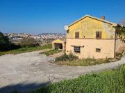 Rustico in vendita a Ancona