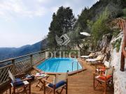 Rustico in vendita a Camaiore
