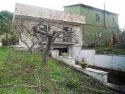 Rustico in vendita a Carassai