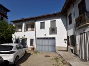 Villa bifamiliare in vendita a Mongardino