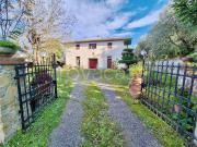 Rustico in vendita a Peccioli via Roma