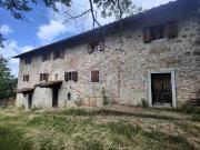 RUSTICO in VENDITA a PONTASSIEVE DOCCIA di 14 vani