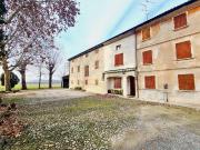 Rustico in vendita a Reggio Emilia