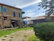 Rustico in vendita a Roma