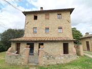 Rustico in vendita a Siena