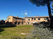 Rustico in vendita a Siena