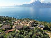 Rustico in vendita a Torri del Benaco via per Crero