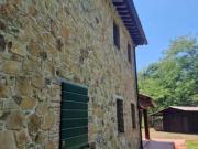 Rustico in vendita a Valpromaro Camaiore 120 mq Rif: RUS...