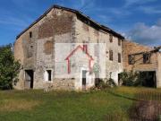 Rustico in vendita a Volpago del Montello via Eligio Porcù