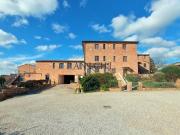 Rustico Terratetto nelle Crete Senesi