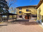 Rustico/Casale in Vendita a Reggio nell'Emilia