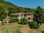 Rustico/Casale/Corte in vendita a Magione 315m² Magione
