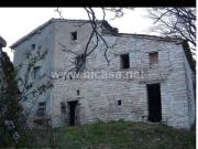 Rustico/casale/corte in vendita a Cagli