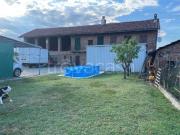 Rustico/casale/corte in vendita a Carmagnola via Nino...