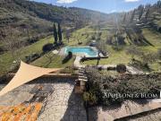 Rustico/casale/corte in vendita a Castellina in Chianti...