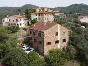 Rustico/casale/corte in vendita a Cecina, Larciano