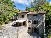 Rustico/casale/corte in vendita a Cortona