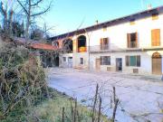 Rustico/casale/corte in vendita a Gabiano via San Rocco,...