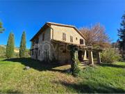 Rustico/casale/corte in vendita a Gualdo Cattaneo, San...