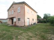 Rustico/casale/corte in vendita a Monsampolo del Tronto