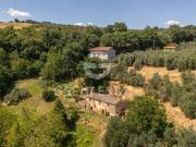 Rustico/casale/corte in vendita a Montepulciano via...