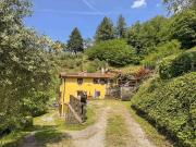 Rustico/casale/corte in vendita a Pescia