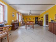 Rustico/casale/corte in vendita ad Asti, Quarto Valenzani