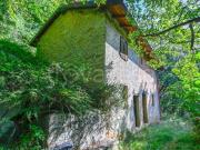 Rustico/casale/corte in vendita ad Albino