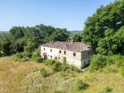 Rustico/casale/corte in vendita ad Arezzo, Quarata