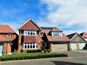 Ruth King Close, Colchester, Essex CO3, 5 bed detached...