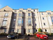 Ruthrieston Court, Riverside Drive AB10, 2 bedroom flat...