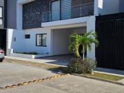 S BONITA CASA EN VENTA EN RESIDENCIAL PALMIRA