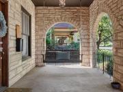 S Edgefield Ave, Dallas, Home For Sale