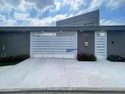 São Paulo II. Magnífica casa com 4 suítes, em condomínio...