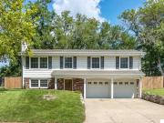 S St Avenue Cir, Omaha, Home For Sale