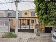 sa Venta de Casa en Querétaro Santa Mónica a 10 minutos...