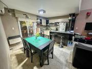 Saavedra impecable Triplex con cochera !