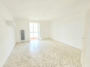 SABLETTES STUDIO AVEC CELLIER ET PLACE DE PARKING PRIVEE