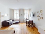 SACHEN PACKEN UND EINZIEHEN!